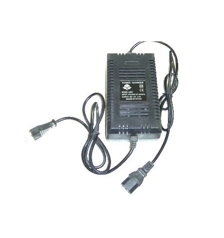 CARGADOR ELECTRICO 36V A 1,5A CONECTOR PC